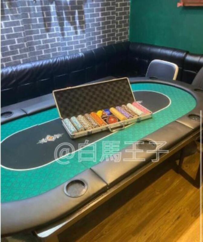 白馬王子 Partyroom-14