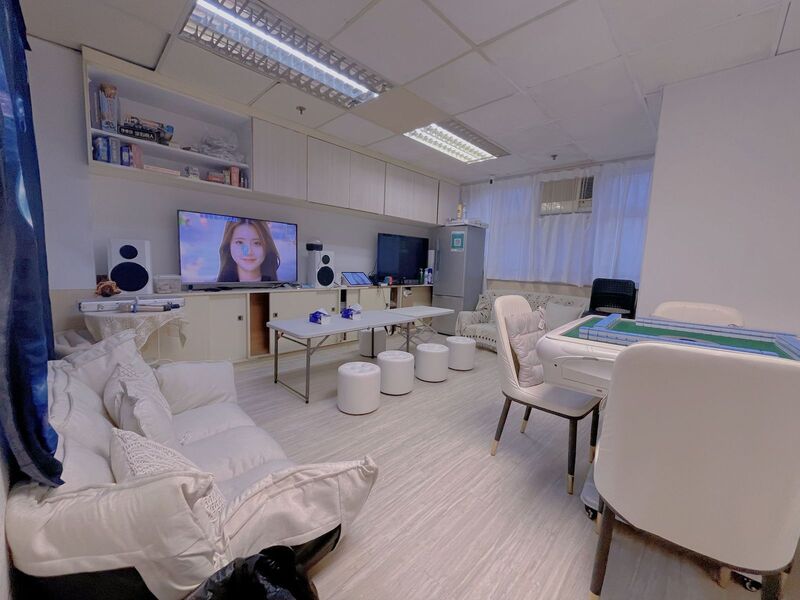 White Square Partyroom-0