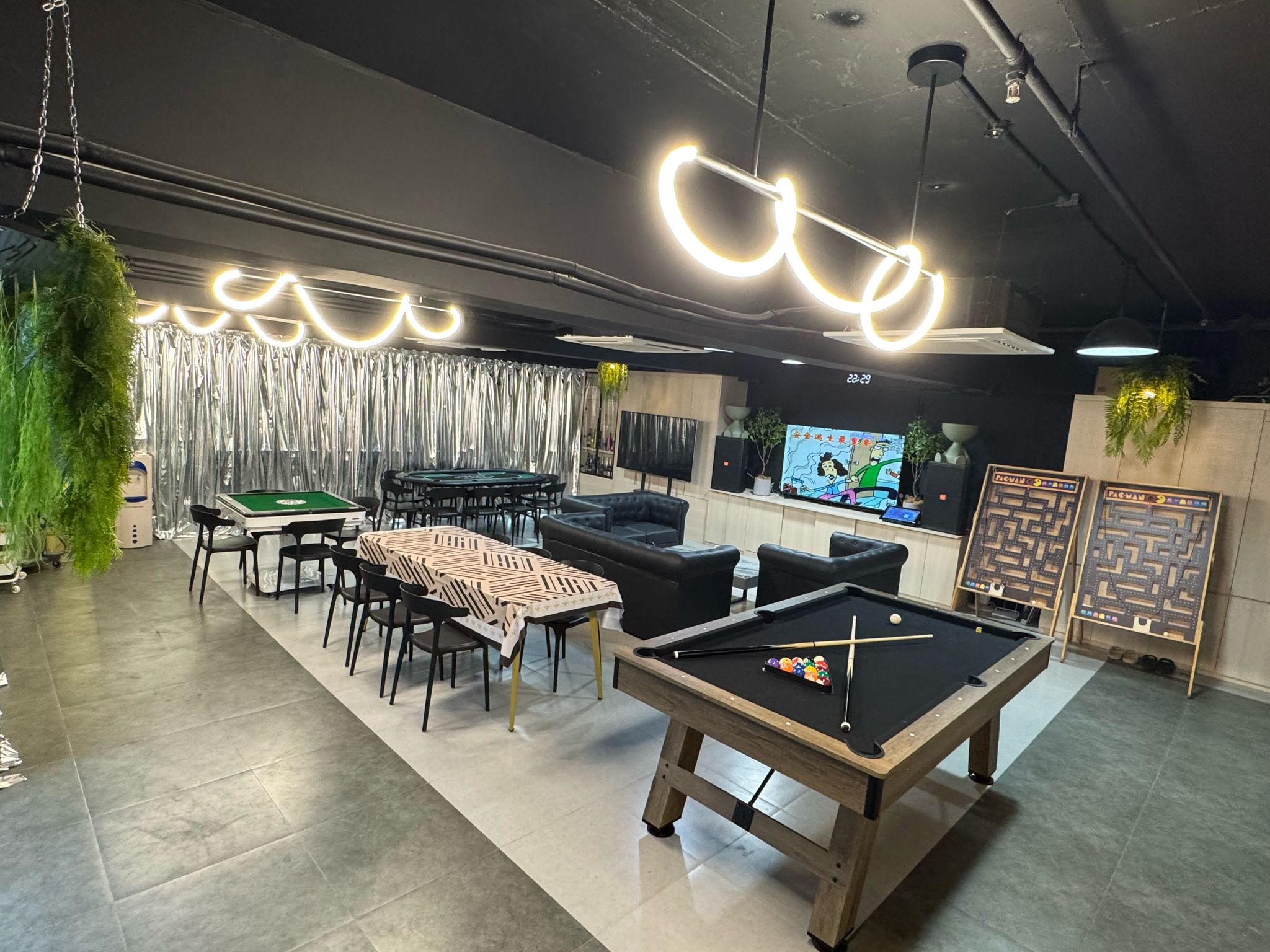 Partyroom SilverSoul BBQ-13