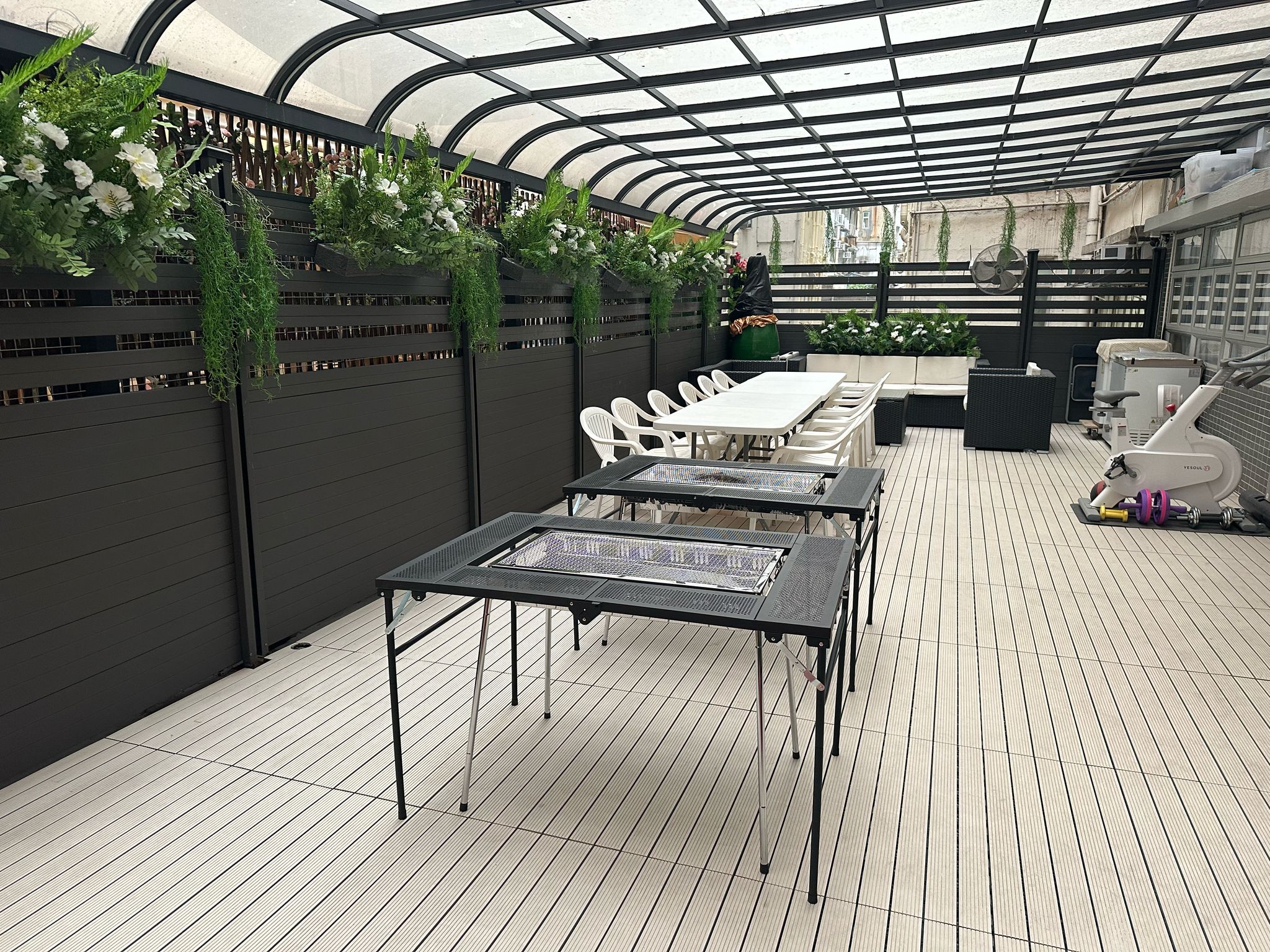 Partyroom SilverSoul BBQ-15