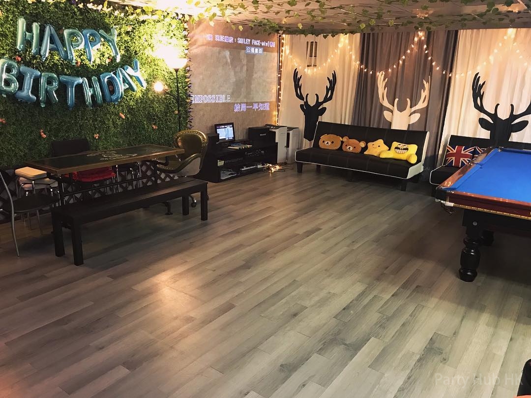 Touch Wood Partyroom-32